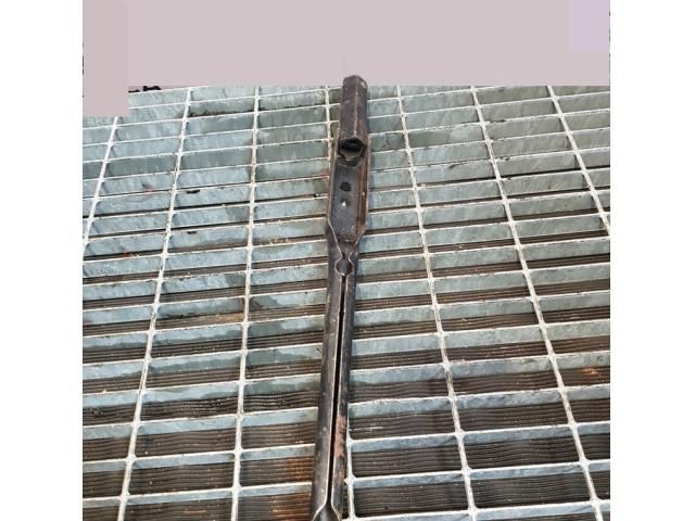 bontott CHEVROLET CAPTIVA Szerszámkészlet