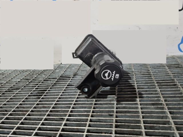 bontott CHEVROLET CAPTIVA Szervóolaj Tartály