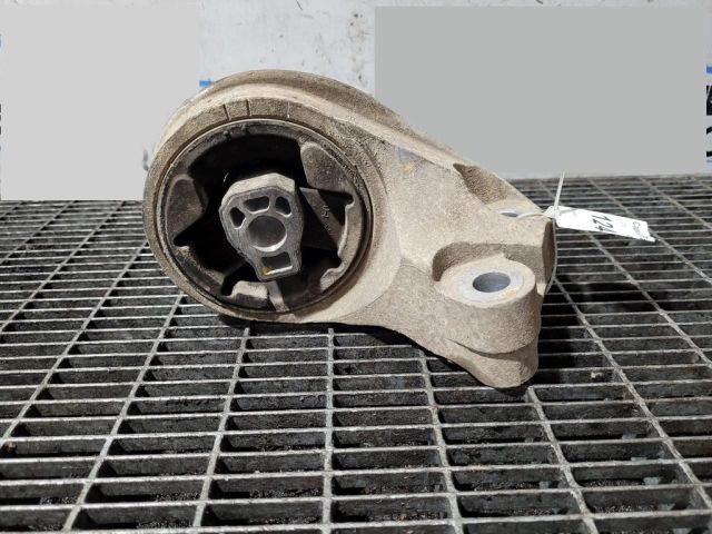 bontott CHEVROLET CAPTIVA Tartó Bak