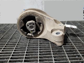 bontott CHEVROLET CAPTIVA Tartó Bak