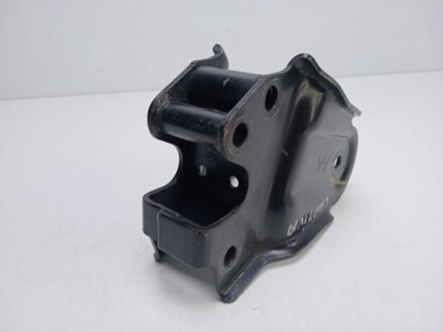 bontott CHEVROLET CAPTIVA Tartó Bak