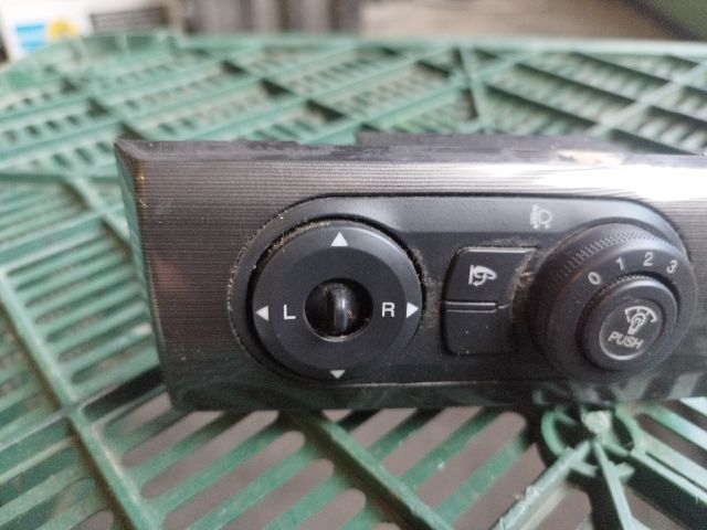 bontott CHEVROLET CAPTIVA Tükör Kapcsoló