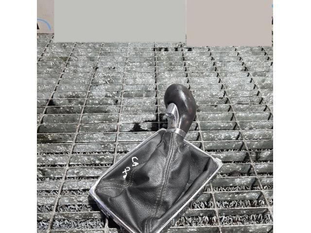 bontott CHEVROLET CAPTIVA Váltószoknya