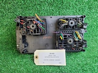 bontott CHEVROLET CRUZE Biztosítéktábla Motortér