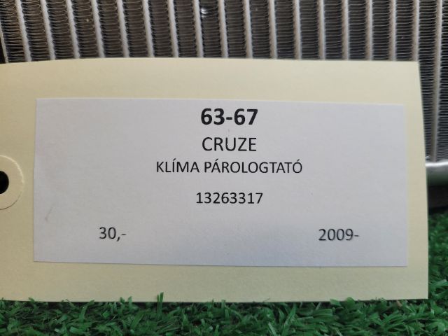 bontott CHEVROLET CRUZE Fűtőradiátor