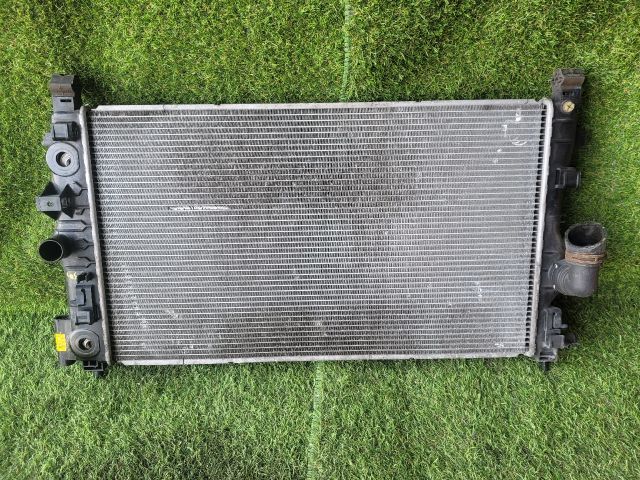bontott CHEVROLET CRUZE Vízhűtő Radiátor (Klímás)