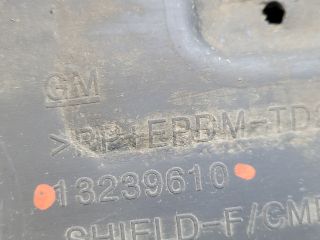 bontott CHEVROLET CRUZE Jobb Motorburkolat