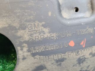 bontott CHEVROLET CRUZE Jobb Motorburkolat