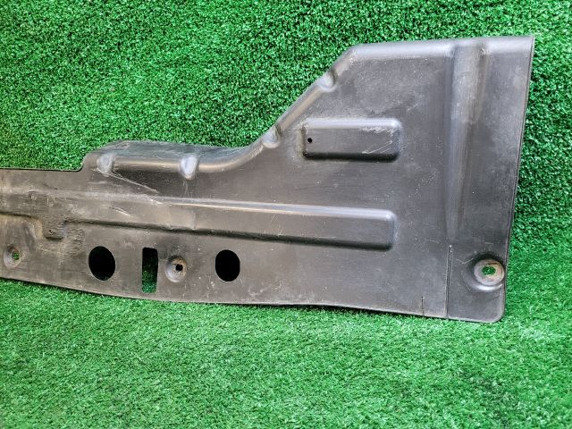 bontott CHEVROLET CRUZE Jobb Motorburkolat