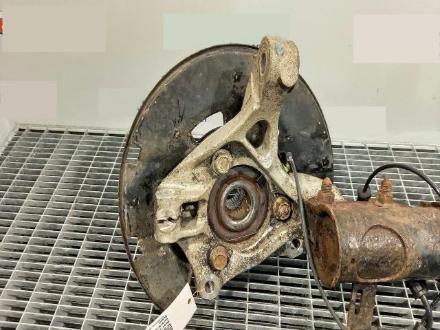 bontott CHEVROLET CRUZE Bal első Csonkállvány