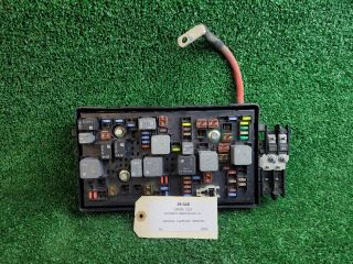 bontott CHEVROLET CRUZE Biztosítéktábla Motortér