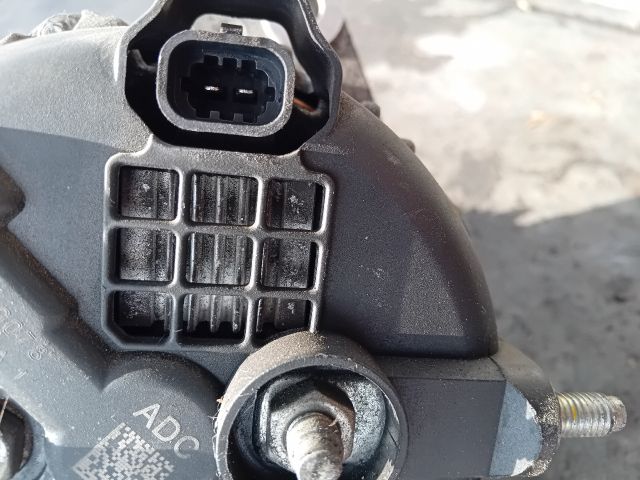 bontott CHEVROLET CRUZE Generátor