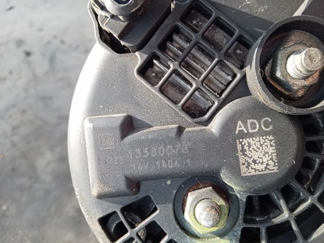 bontott CHEVROLET CRUZE Generátor