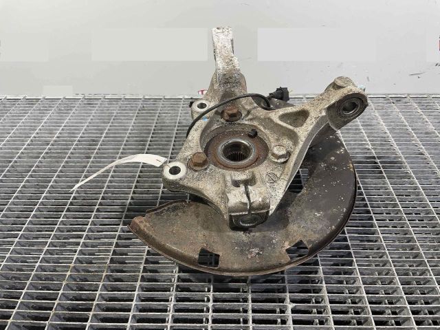 bontott CHEVROLET CRUZE Jobb első Csonkállvány