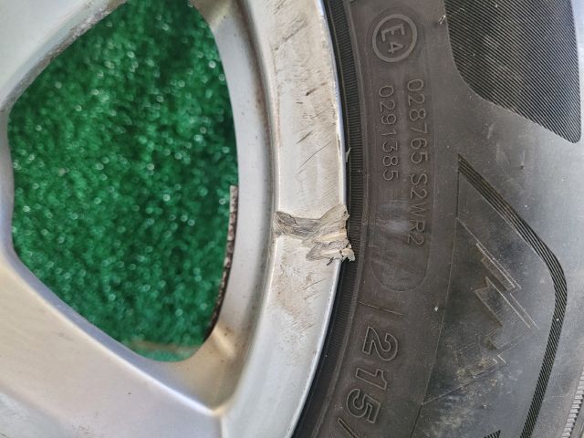 bontott CHEVROLET CRUZE Alufelni Szett Gumival