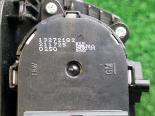 bontott CHEVROLET CRUZE Bal első Ablakemelő Kapcsoló