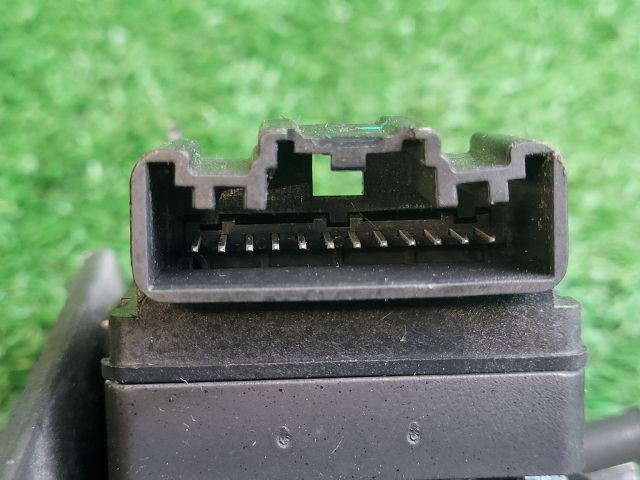 bontott CHEVROLET CRUZE Bal első Ablakemelő Kapcsoló