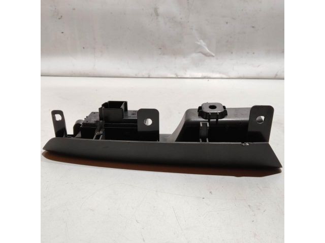 bontott CHEVROLET CRUZE Bal hátsó Ablakemelő Kapcsoló