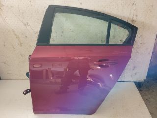 bontott CHEVROLET CRUZE Bal hátsó Ajtó (Részeivel)
