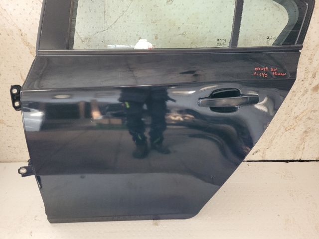 bontott CHEVROLET CRUZE Bal hátsó Ajtó (Részeivel)
