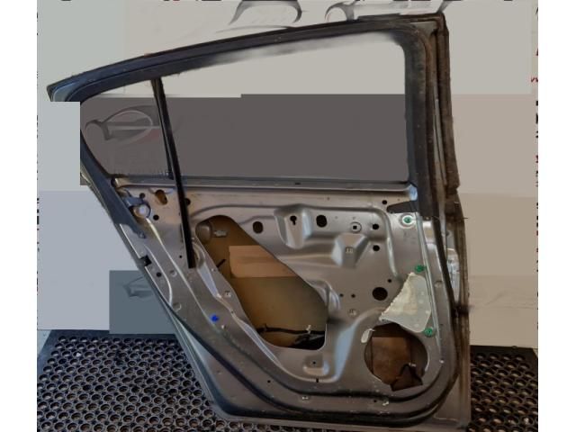 bontott CHEVROLET CRUZE Bal hátsó Ajtó (Üres lemez)