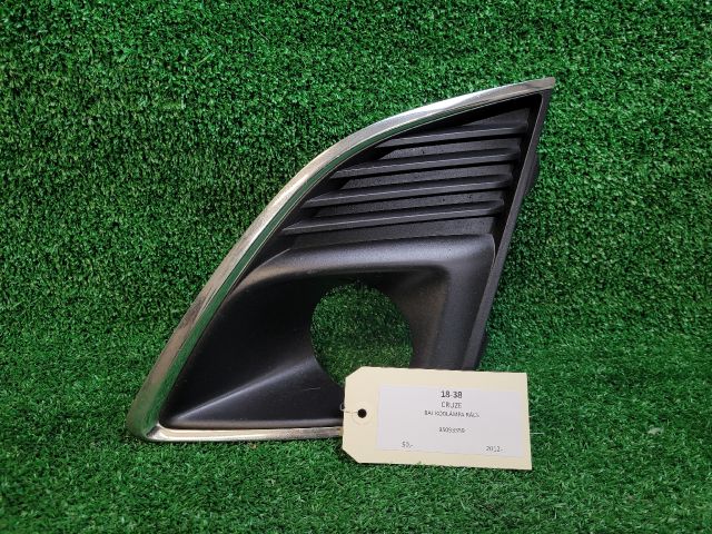 bontott CHEVROLET CRUZE Bal Ködlámpa Rács