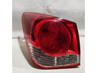 bontott CHEVROLET CRUZE Bal Külső Hátsó Lámpa