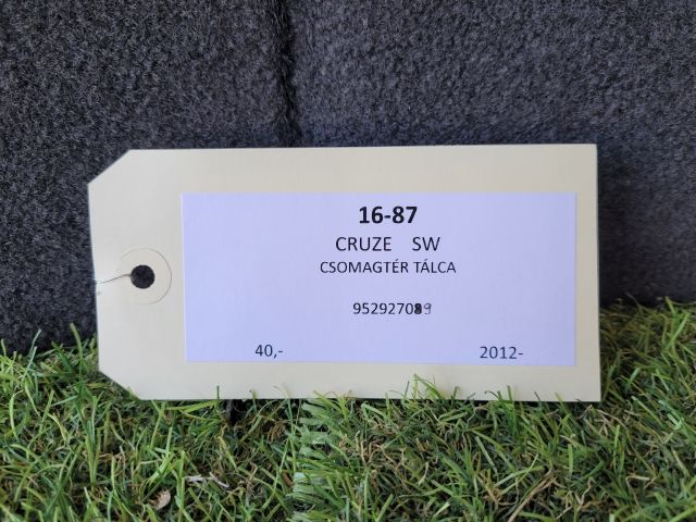 bontott CHEVROLET CRUZE Csomagtér Tálca