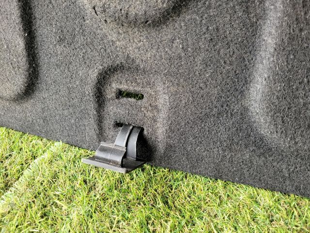 bontott CHEVROLET CRUZE Csomagtér Tálca