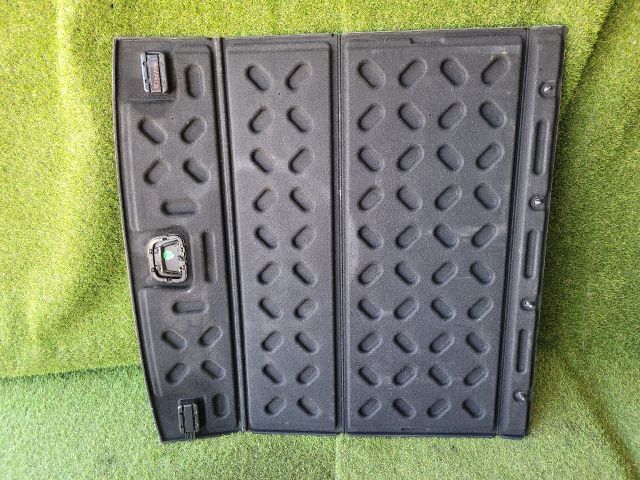 bontott CHEVROLET CRUZE Csomagtér Tálca