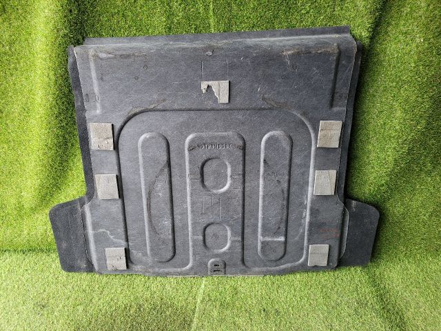 bontott CHEVROLET CRUZE Csomagtér Tálca