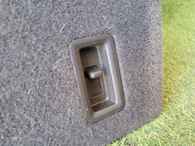 bontott CHEVROLET CRUZE Csomagtér Tálca