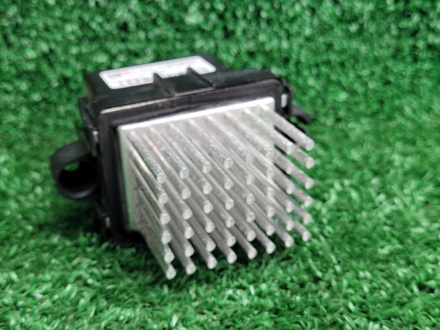 bontott CHEVROLET CRUZE Előtét Ellenállás Fűtőmotor