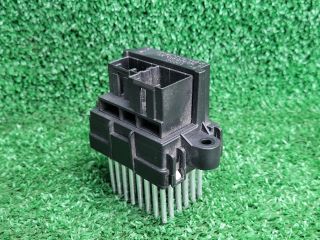 bontott CHEVROLET CRUZE Előtét Ellenállás Fűtőmotor