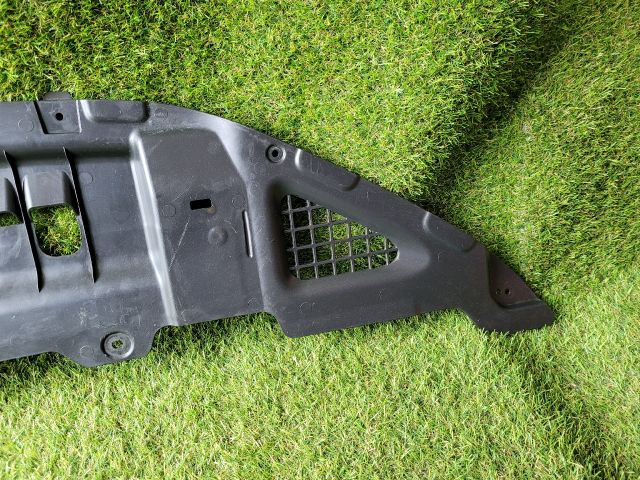 bontott CHEVROLET CRUZE Első Lökhárító Alsó (Műanyag)