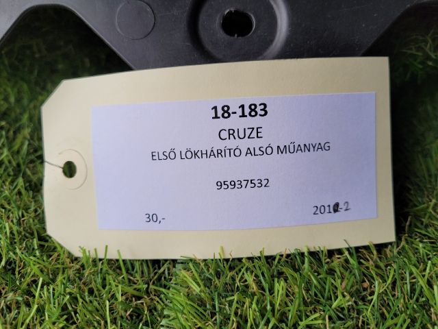 bontott CHEVROLET CRUZE Első Lökhárító Alsó (Műanyag)