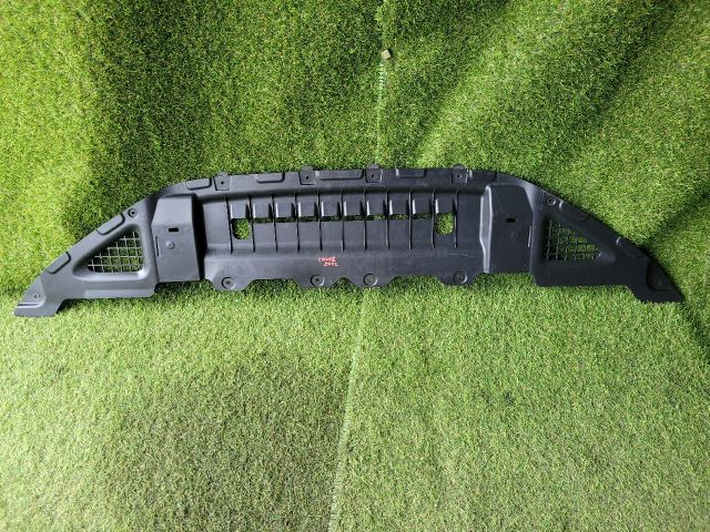 bontott CHEVROLET CRUZE Első Lökhárító Alsó (Műanyag)