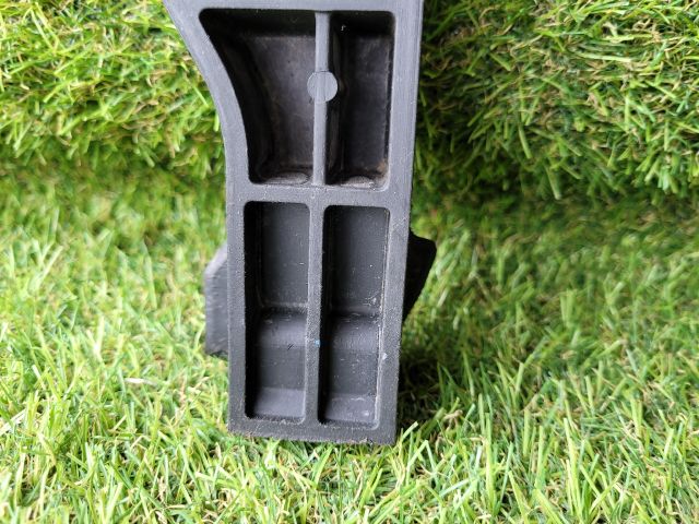 bontott CHEVROLET CRUZE Első Lökhárító Alsó (Műanyag)