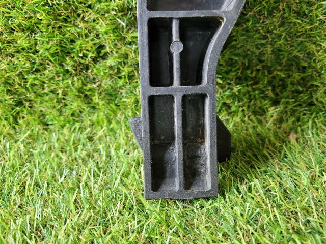 bontott CHEVROLET CRUZE Első Lökhárító Alsó (Műanyag)