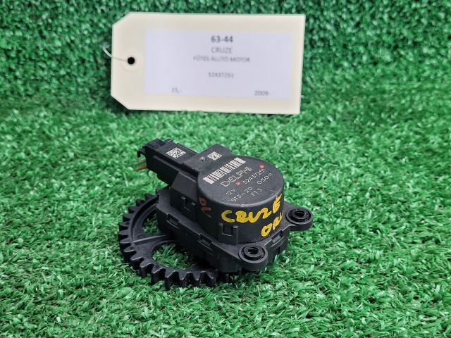 bontott CHEVROLET CRUZE Fűtés Állító Motor