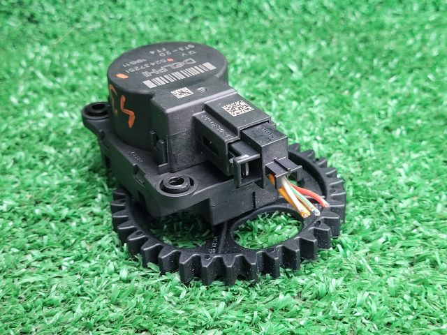 bontott CHEVROLET CRUZE Fűtés Állító Motor