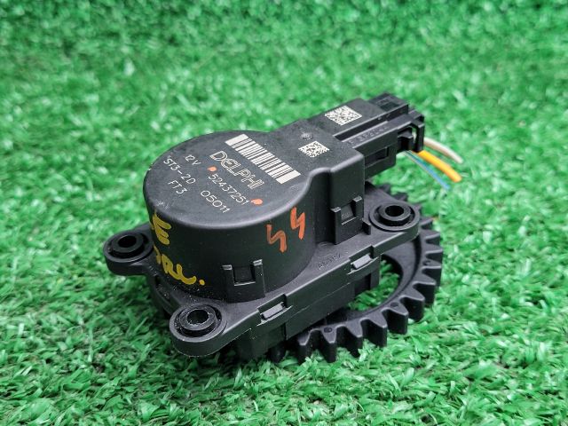 bontott CHEVROLET CRUZE Fűtés Állító Motor