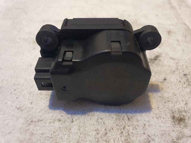 bontott CHEVROLET CRUZE Fűtés Állító Motor