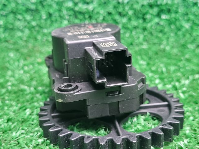 bontott CHEVROLET CRUZE Fűtés Állító Motor