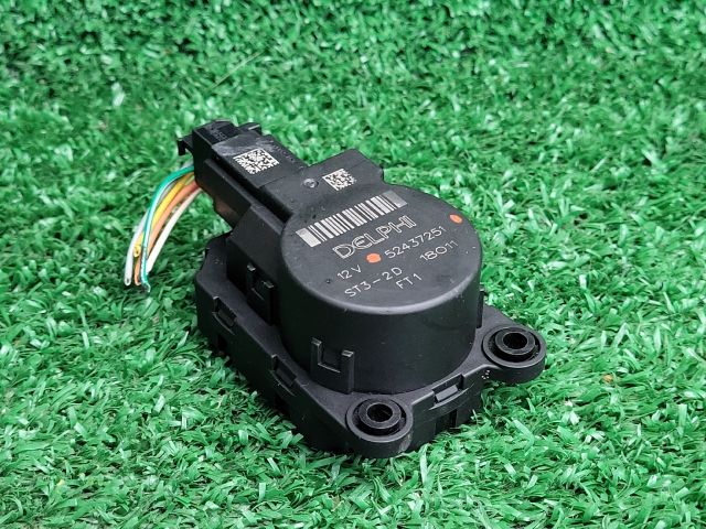 bontott CHEVROLET CRUZE Fűtés Állító Motor