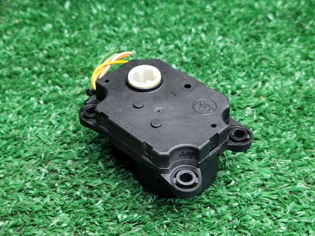 bontott CHEVROLET CRUZE Fűtés Állító Motor