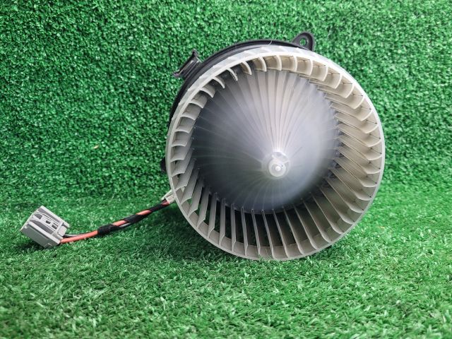 bontott CHEVROLET CRUZE Fűtőmotor (Klímás)