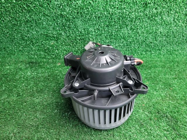 bontott CHEVROLET CRUZE Fűtőmotor (Klímás)