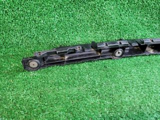 bontott CHEVROLET CRUZE Hátsó középső Lökhárító Tartó (Műanyag)