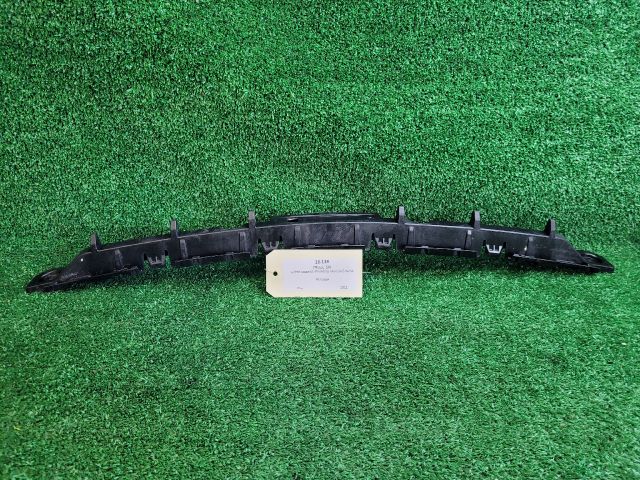 bontott CHEVROLET CRUZE Hátsó középső Lökhárító Tartó (Műanyag)